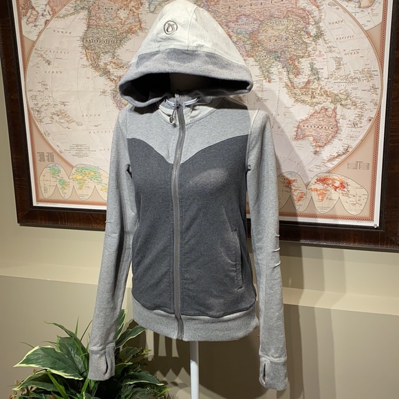 LULULEMON hoodie - Picture 2 of 16